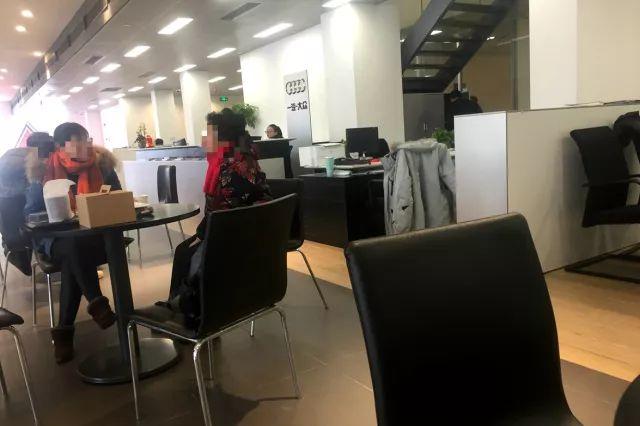 奥迪Q5打8折顶配只要40万？去4S店实地探访才发现……（奥迪q5底价）