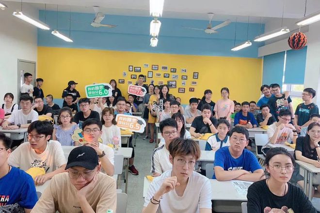 上海环球雅思暑期课程预购优惠，早报名早享优惠！(上海环球雅思学校网点)