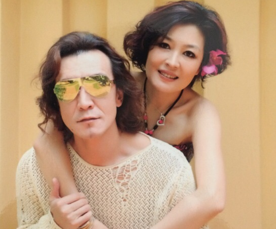 哈文：丈夫李咏病逝后坚持不改嫁，还定期给公婆生活费（哈文和李咏的爱情）