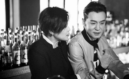 哈文：丈夫李咏病逝后坚持不改嫁，还定期给公婆生活费（哈文和李咏的爱情）