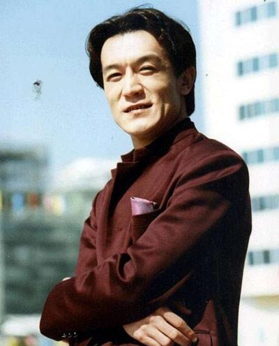 哈文：丈夫李咏病逝后坚持不改嫁，还定期给公婆生活费（哈文和李咏的爱情）