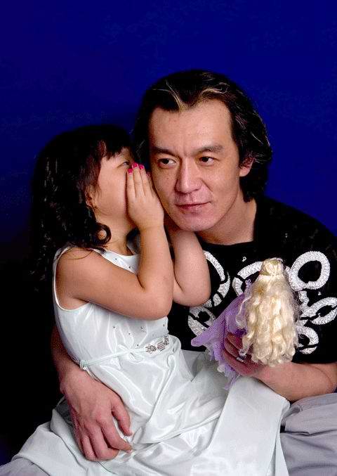 哈文：丈夫李咏病逝后坚持不改嫁，还定期给公婆生活费（哈文和李咏的爱情）