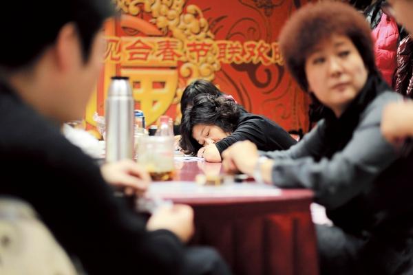 哈文：丈夫李咏病逝后坚持不改嫁，还定期给公婆生活费（哈文和李咏的爱情）