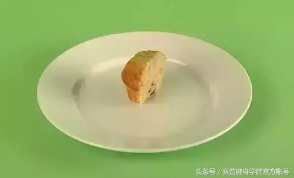 100卡路里到底长啥样？不知道，就看完再吃吧(100卡路里是什么概念)
