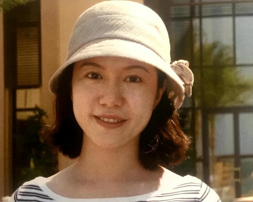 杨振宁101岁，翁帆嫁给他19年了，他们如今怎么样？（杨振宁和翁帆结婚日期）