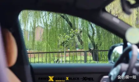 夏天开车又晒又热，新车怎么选隔热太阳膜？窗膜颜色越深越好吗？（汽车太阳膜哪个牌子隔热率高?）