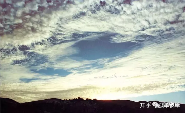 有卷积云的北京天空好美！是不是还有池化云？全连接云？（北京天空引擎数字科技有限公司）