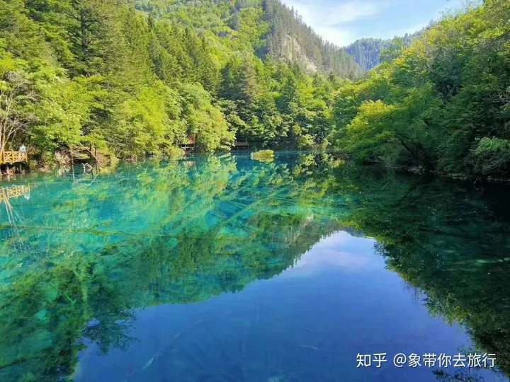 九寨沟自由行需要多少预算?（九寨沟需要玩几个小时时间）