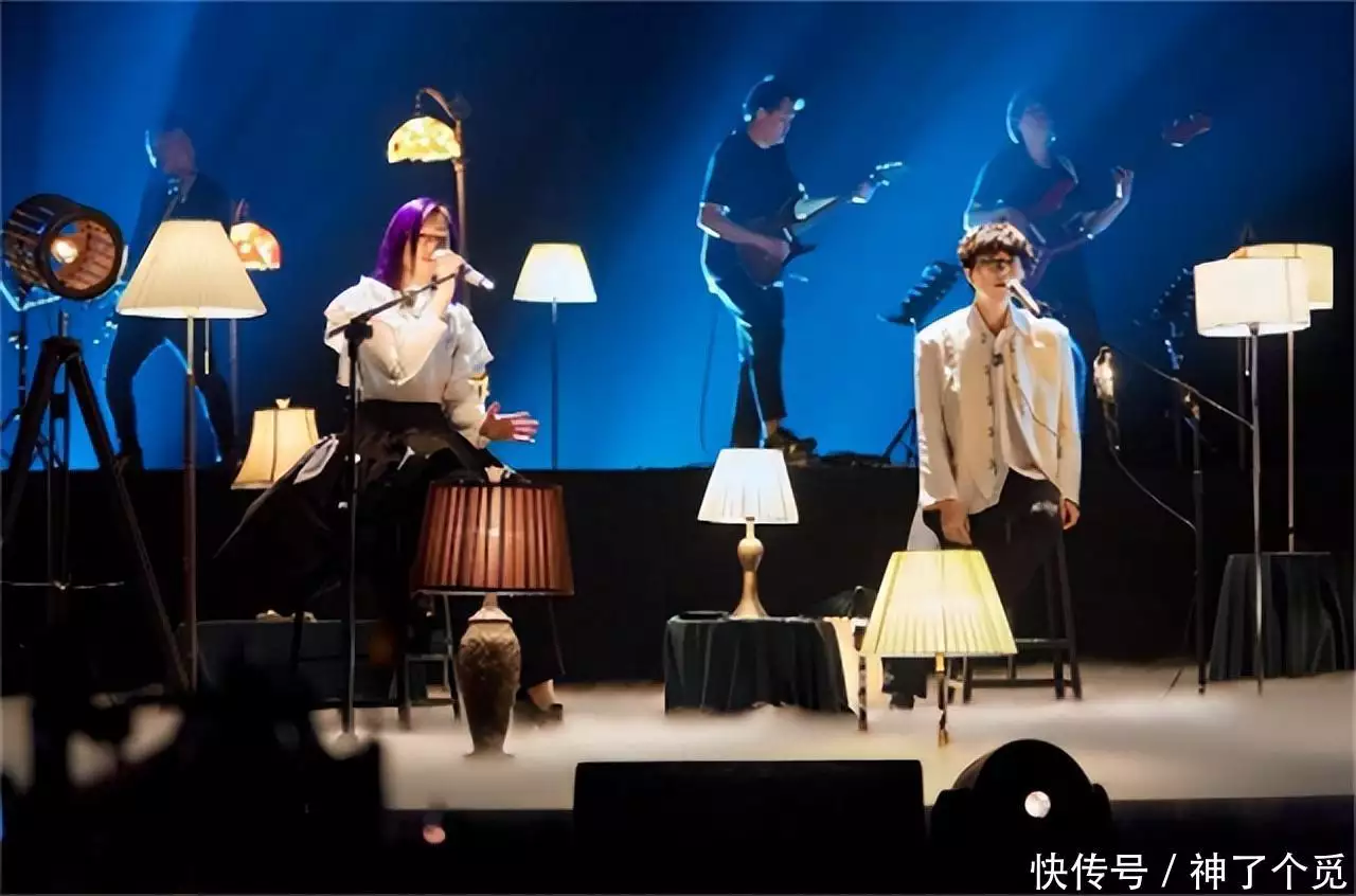 被称为初代男神，女友曾是叶倩文，63岁的他为何至今未婚？(叶倩文前男友有哪些)