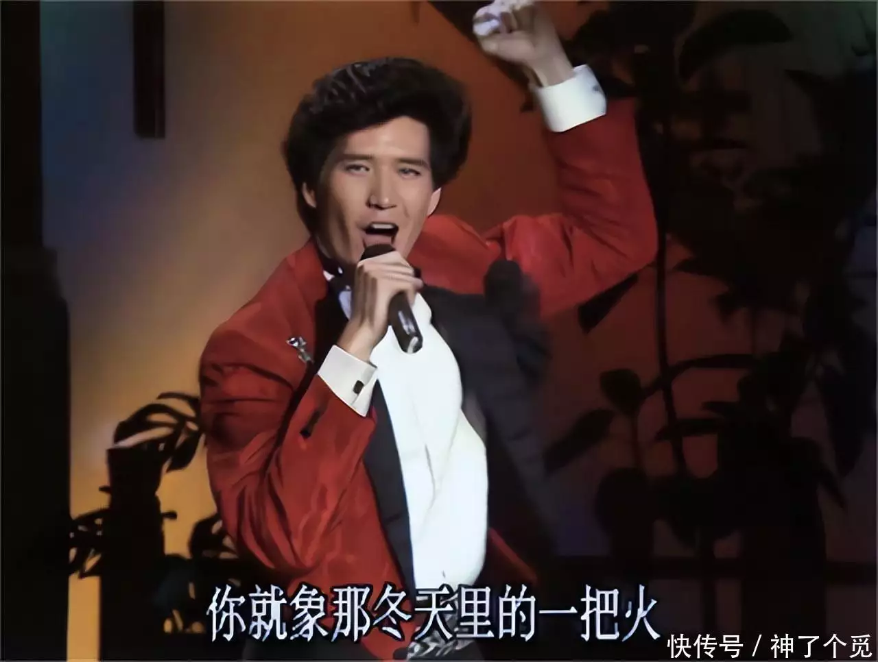 被称为初代男神，女友曾是叶倩文，63岁的他为何至今未婚？(叶倩文前男友有哪些)