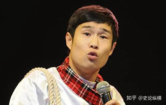 东北人宁舍一顿饭，也要看的“二人转”，是一门怎样的艺术？