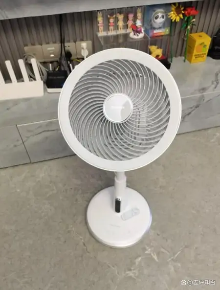 艾美特空气循环扇怎么样？硬壳评测：变频节能、全屋清新