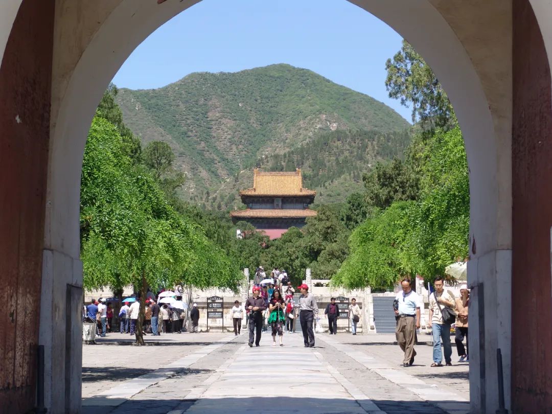 明十三陵长陵、定陵景区5月3日有序恢复开放-明十三陵定陵开放了吗