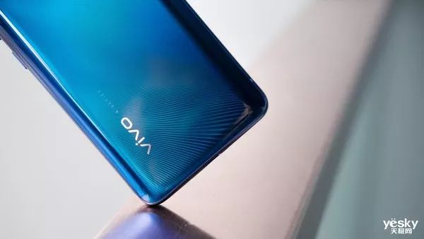 升降+多焦三摄镜头 vivo X27拍照旗舰评测-vivox27拍照多少倍变焦
