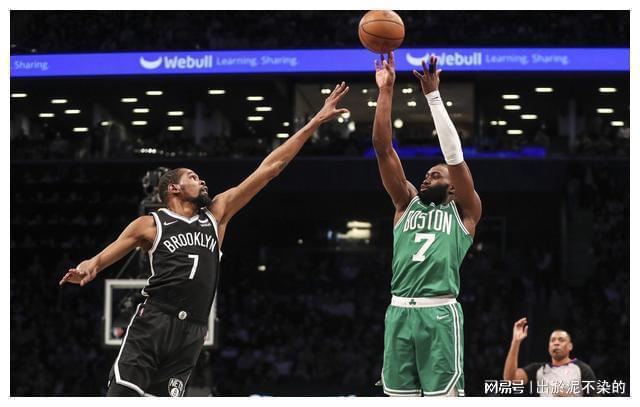 NBA排名：2022-23赛季排名前十的得分后卫，勇士两位，布克第1-nba最新赛季排名