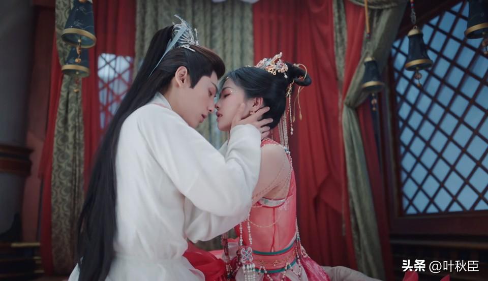 《长月烬明》大结局：罗云熙的表演没问题，但这些槽点真的很无语（长月无烬剧照）