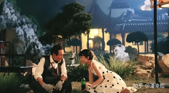 20岁女网红被曝“知三当三”一次叫价10万，聊天记录曝光太露骨（网红知一套图）