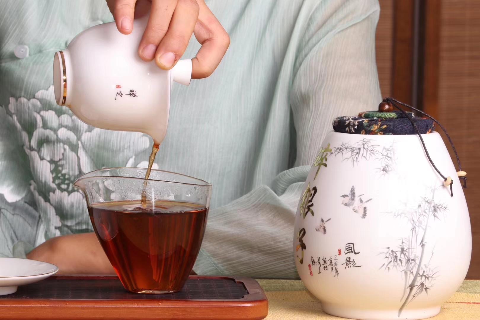 碎银子普洱茶，一款可以喝的石头，你不知道的茶化石小知识-碎银子普洱茶的好处是什么