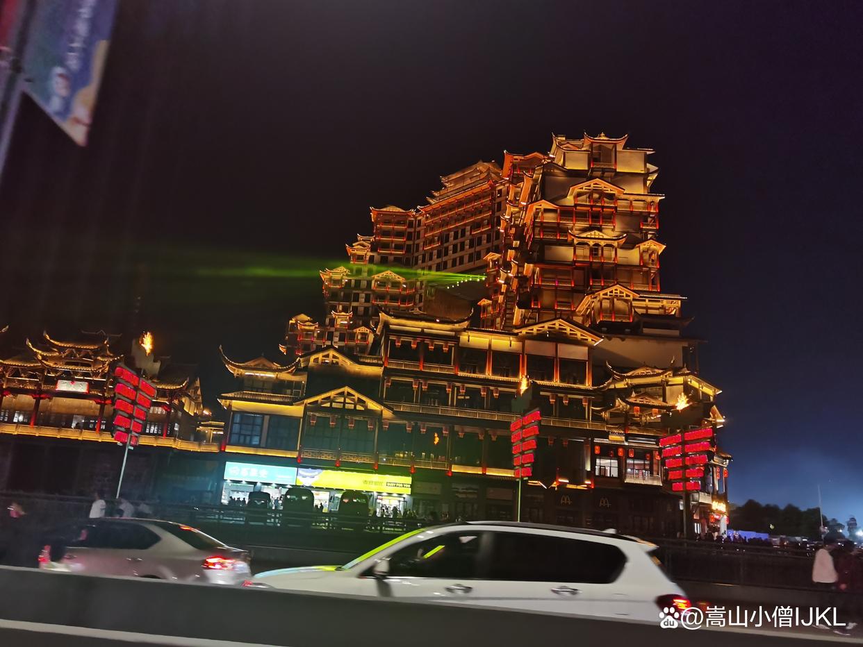 第一次来张家界，推荐一条3天的行程，吃、住、游都有-张家界旅游三天攻略