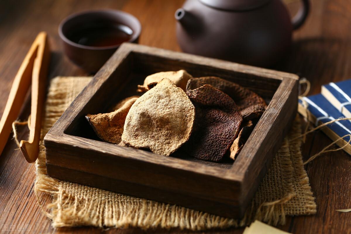 陈皮养生有三大益处，理气健脾、燥湿解酒，但有两种用法损人元气（陈皮有什么疗效和功效）