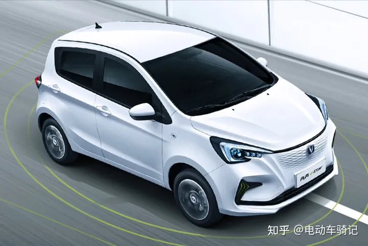 2款入门级四轮电动车，最大续航301km，冬暖夏凉，接娃出行都方便-四轮电车什么牌子的好多少钱