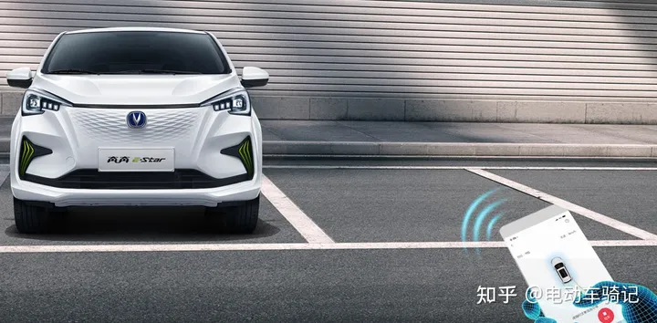 2款入门级四轮电动车，最大续航301km，冬暖夏凉，接娃出行都方便-四轮电车什么牌子的好多少钱