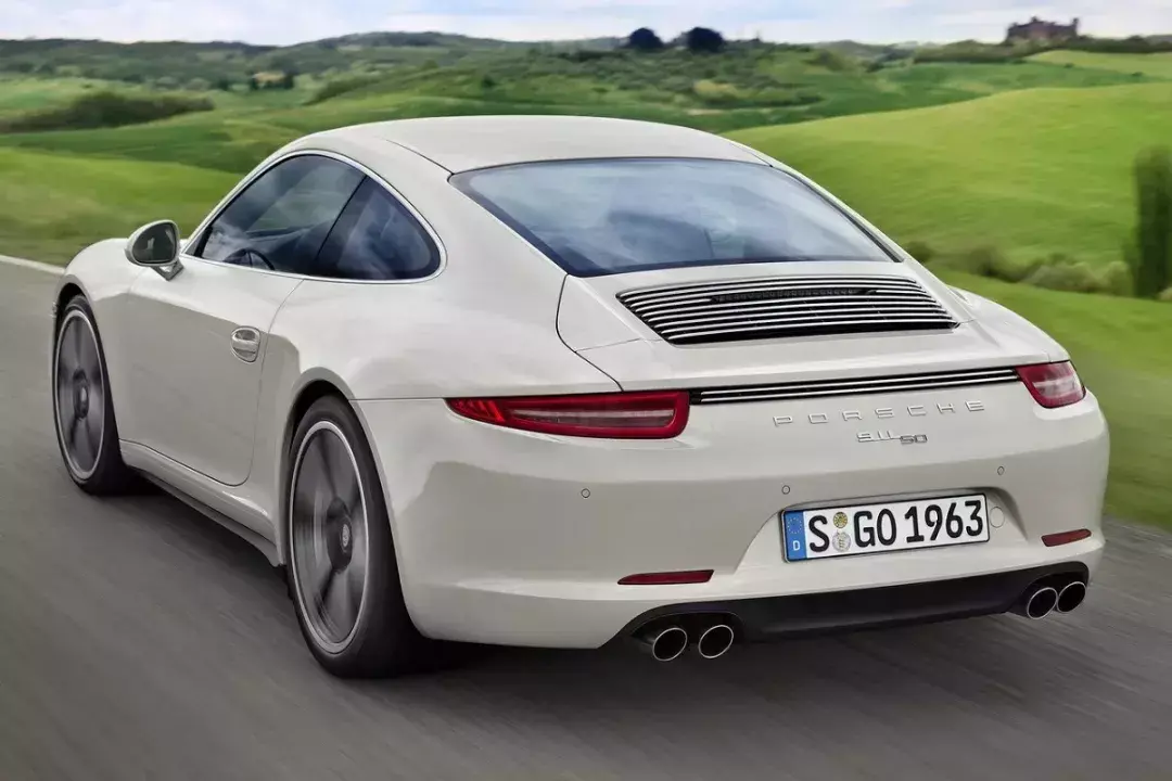 991体现了迄今为止保时捷 911的最高发展阶段（保时捷911发展史简介）