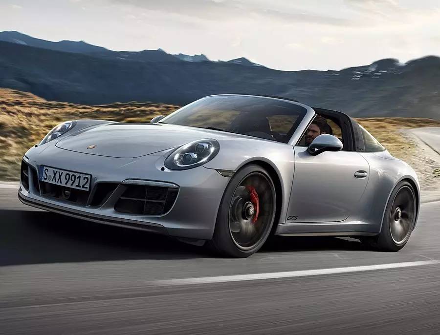 原版引进无阉割！保时捷 911 GTS 全系更新：Porsche 991.2 GTS '2018（保时捷911全方位介绍）