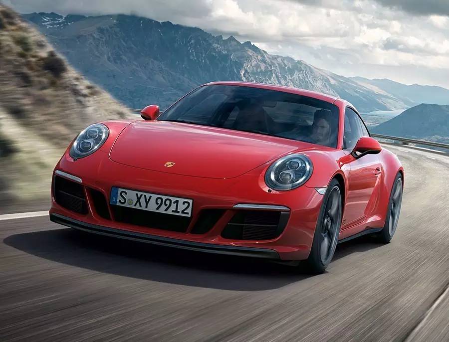 原版引进无阉割！保时捷 911 GTS 全系更新：Porsche 991.2 GTS '2018（保时捷911全方位介绍）