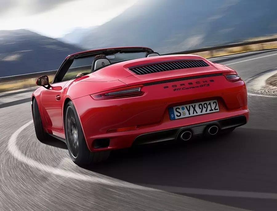 原版引进无阉割！保时捷 911 GTS 全系更新：Porsche 991.2 GTS '2018（保时捷911全方位介绍）