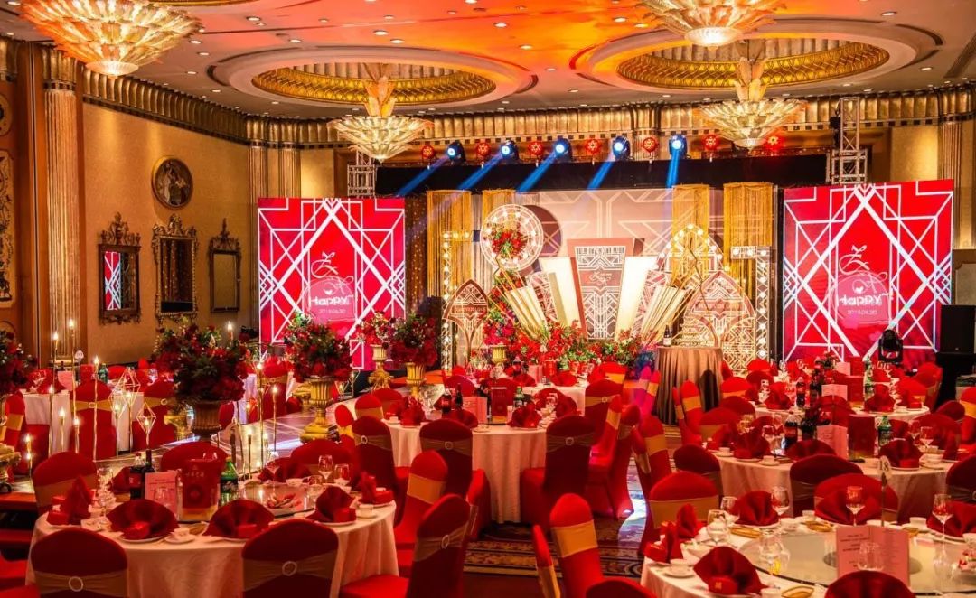 【2020婚宴新趋势】青岛40+星级酒店婚宴最新价格！-青岛婚礼酒店预订