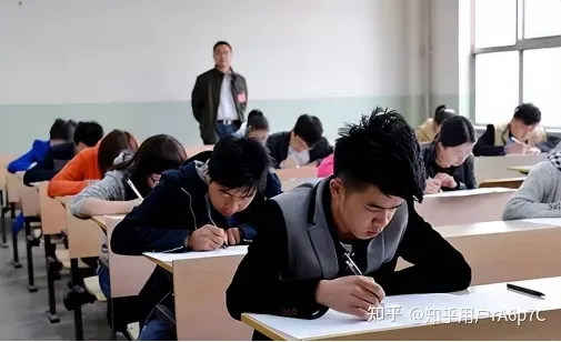 学生要高考老师漏报名，曾要求签自愿放弃声明（高考后告老师补课）