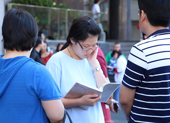 郑州15名学生无缘高考，当事人出面证实，班主任3个字回答惹众怒（郑州高考失联男孩最新消息）