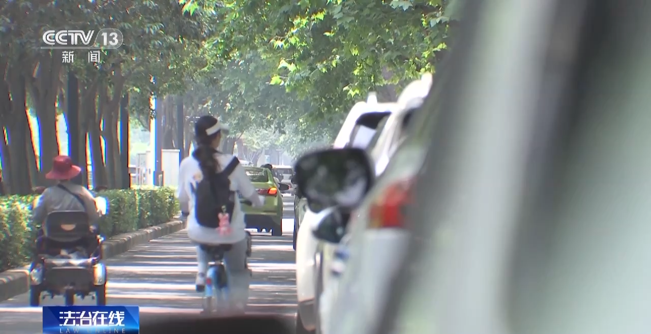 利息低、无抵押、放款快？这类公司骗你“服务费”没商量-什么贷款平台利息低比较正规可以分36期