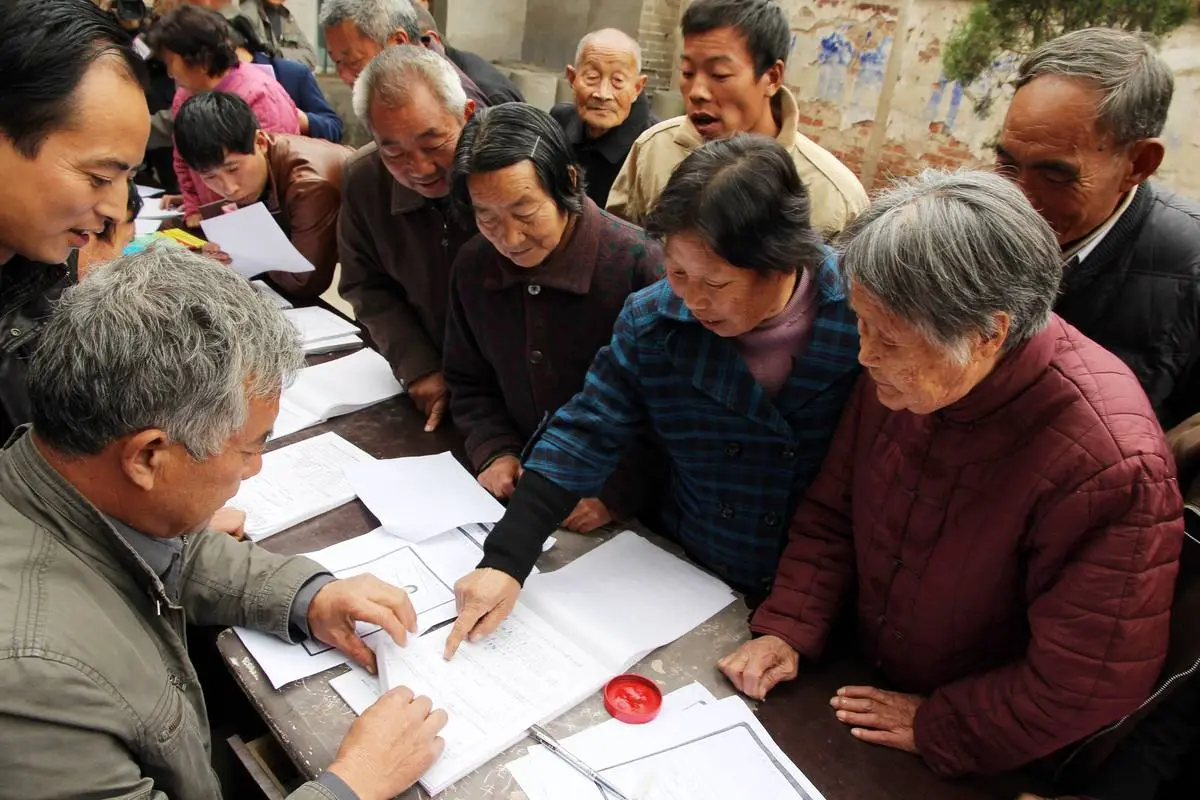 2023年养老金调整方案公布，5个细节引热议，对老百姓有何利弊？-养老金今年涨多少钱一个月