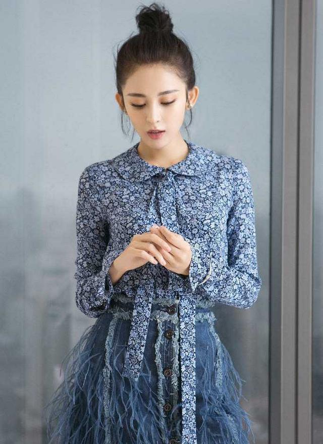 青春有活力的4款发型！学生党和上班族都可以，减龄又好看-青春头发造型
