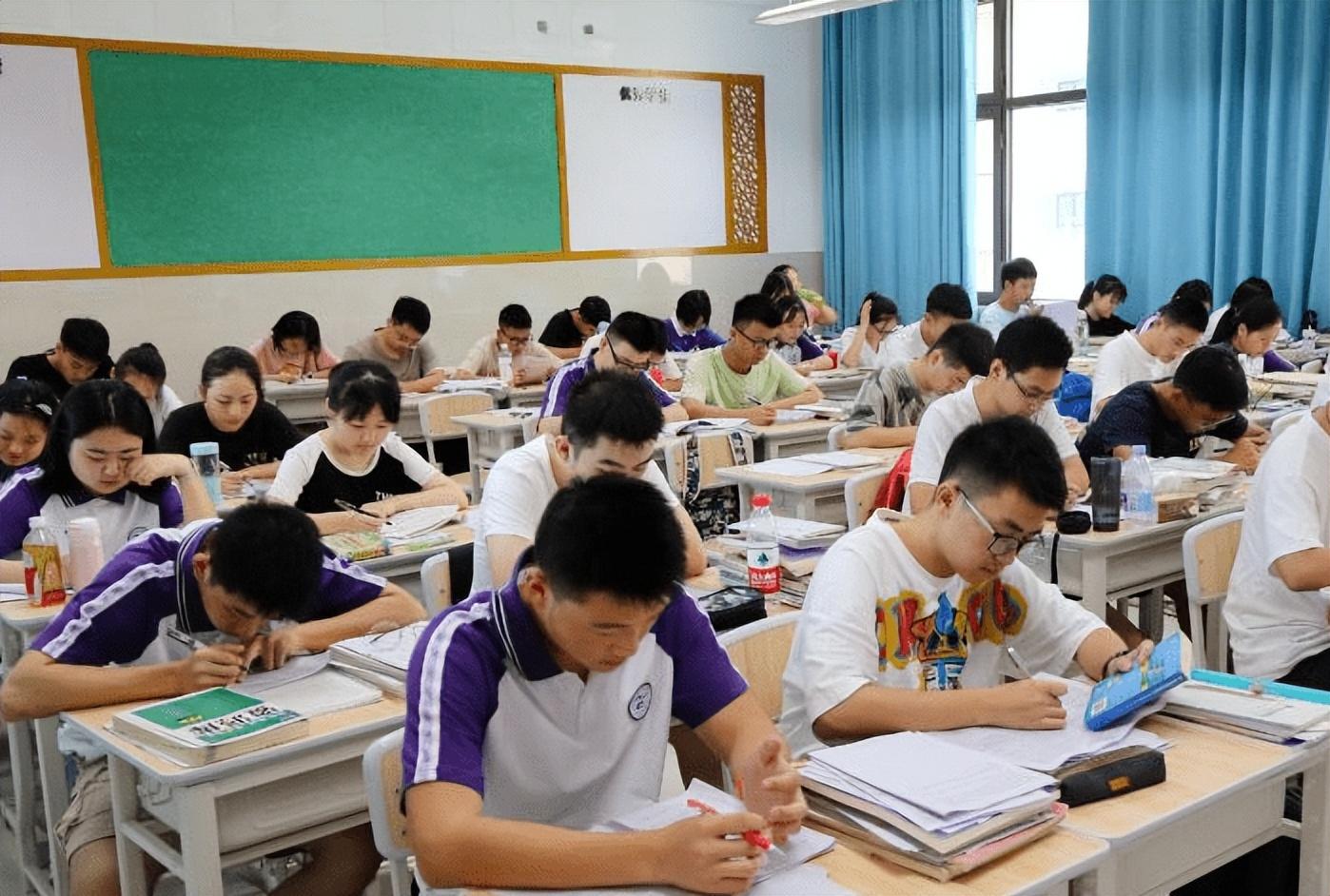 2023年北京国际学校高中入学政策，你了解多少？（在北京上国际高中每年大概多少费用?）