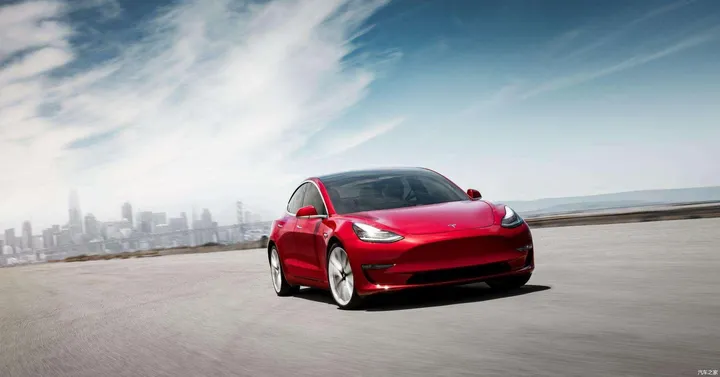 新能源汽车的“搅局者”？Model 3又开始降价了？（新能源model3价格）