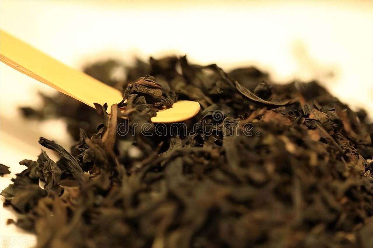 中国10大名茶排名，大红袍居首，龙井紧随其后，谁是第三昵？（中国的十大名茶排名）