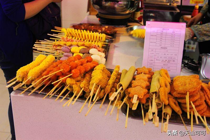 医院食堂饭菜实惠品种多，荤素搭配任意吃，来蹭饭人比工作人员多（医院食堂有什么菜）