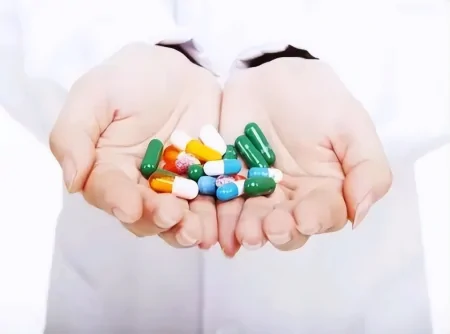 同样是高血脂，一人吃他汀，一人吃保健品，3年后结果有何区别-他汀类药物主要是降血脂,它还降血压吗?