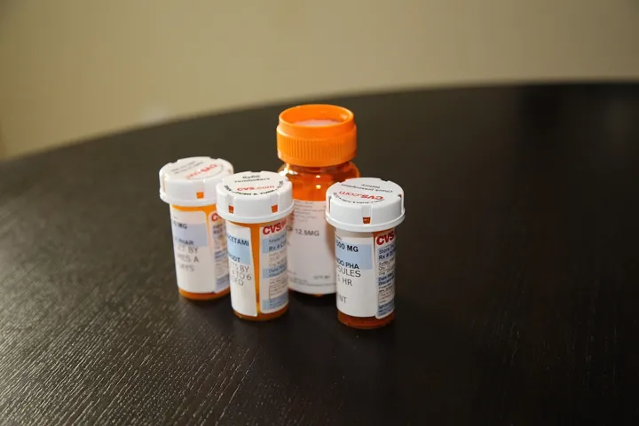 口腔溃疡怎么办最快最有效的方法？快试试这4个小妙招来缓解-口腔溃疡怎么弄才能好得快