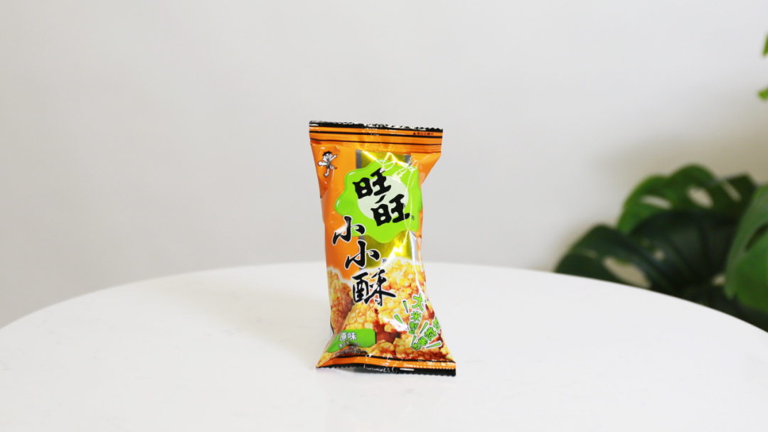 长大后再吃旺旺，我还是被它拿捏得死死的-小时候我吃了十袋旺旺大礼包英语