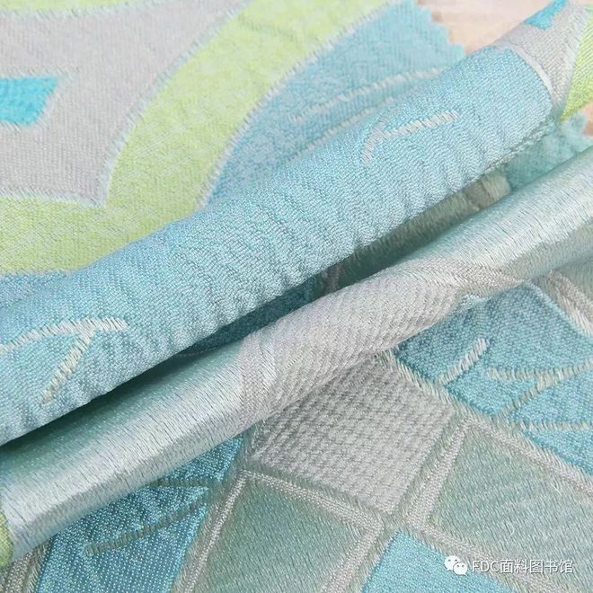 戏剧影视《伊丽莎白：黄金时代》服装面料指南-伊丽莎白:黄金年代