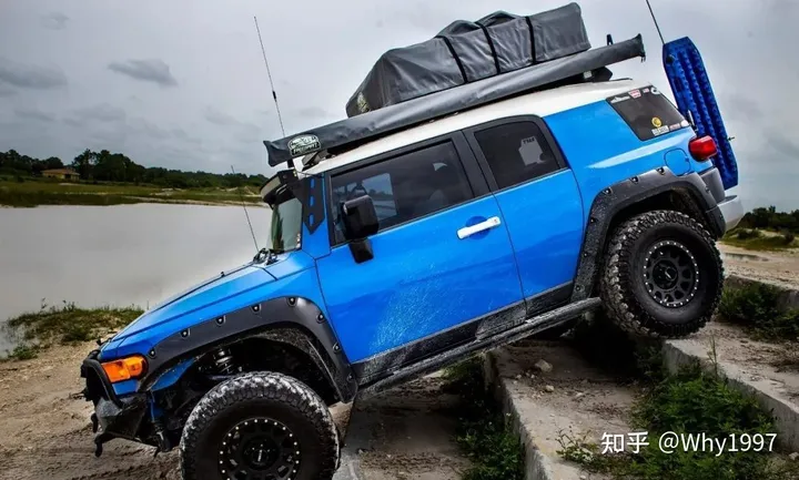 【FJ酷路泽（Fj CRUISER)】 丰田FJ酷路泽 配置机械增压 铸就不老传奇-丰田酷路泽fj2021