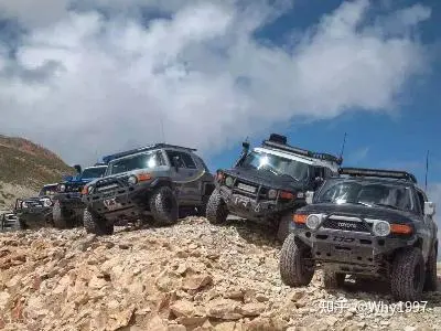 【FJ酷路泽（Fj CRUISER)】 丰田FJ酷路泽 配置机械增压 铸就不老传奇-丰田酷路泽fj2021