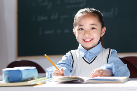 小学一升二暑假几件事必须要做好，二升三的暑假更关键，不能忽视-小学一升二需要报暑期班吗高中