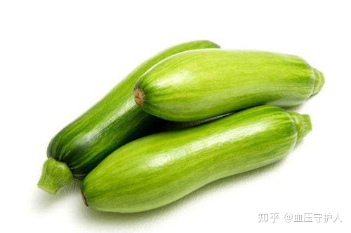 吃什么菜降血压?什么蔬菜降血压最好?（吃什么蔬菜降血压的）