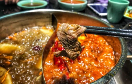 高血压的人，这四类食物就千万不要吃了，不然降压药等于白吃（高血压吃什么食物一览表）