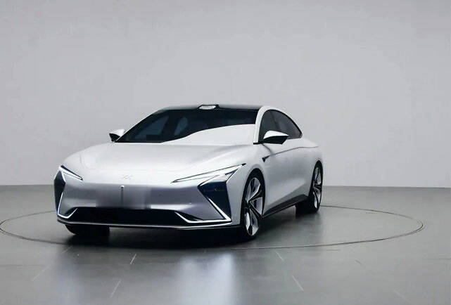 轴距近3m、动力超500Ps、破百3.8s，有台很猛的中国车今晚上市！（中国新出的汽车）